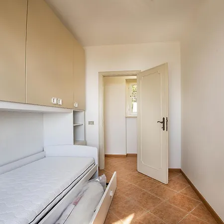 7 Apartment Torri Del Benaco