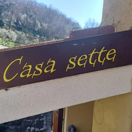 7 Ac P Vista Giardino شقة