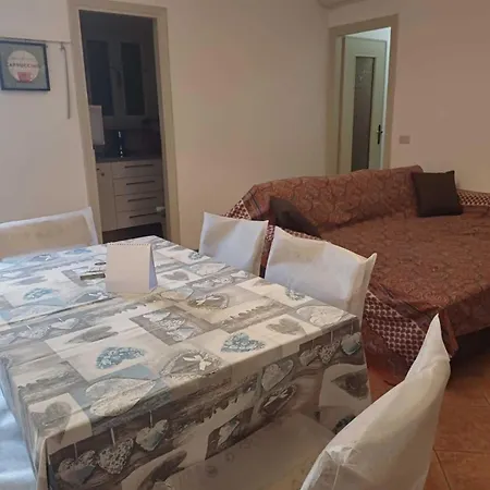 7 Ac P Vista Giardino *